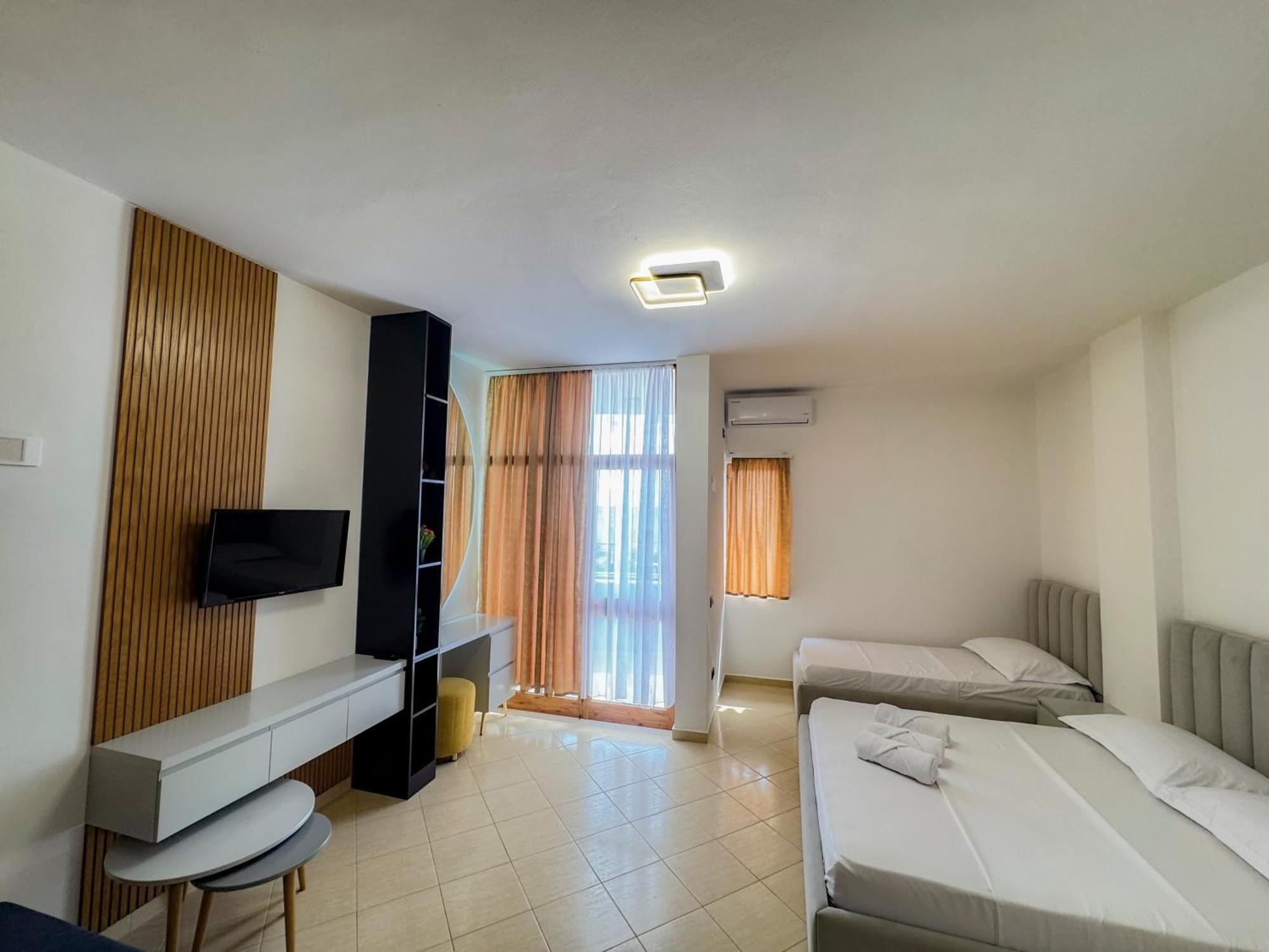Eden Hotel Шенгін Екстер'єр фото